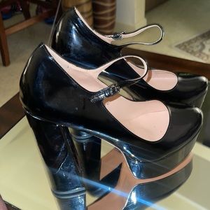 Only maker Mary Jane Platforms SIZE 14